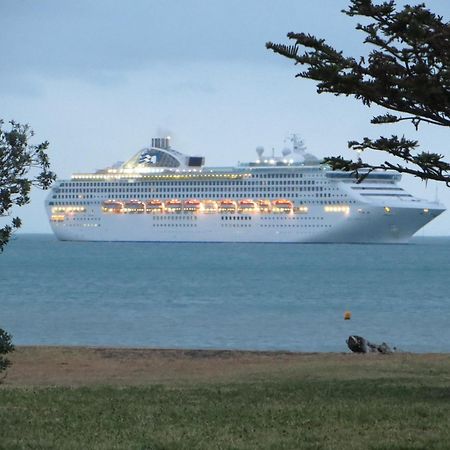 Harbour View Motel On Ahuriri Beach In Napier Nz With Sea View Suites Exteriér fotografie