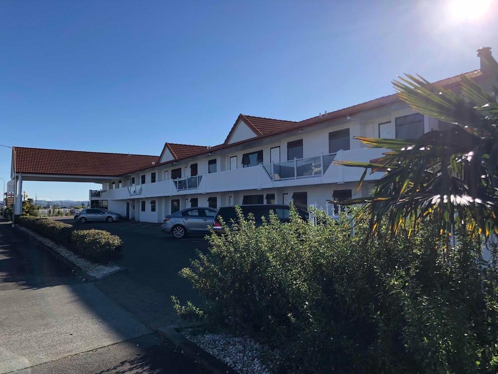 Harbour View Motel On Ahuriri Beach In Napier Nz With Sea View Suites Exteriér fotografie